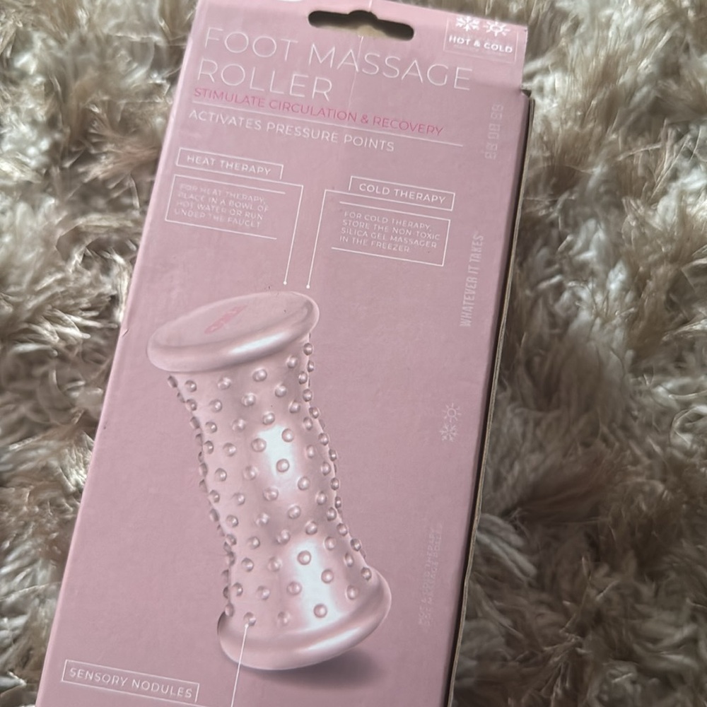 TKO Light Pink Foot Roller the box is little damage in one side but the item new - Picture 2 of 2
